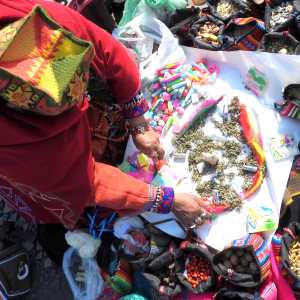 ceremonia-at-huayna-potosi-sacred-mountain-bolivia