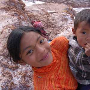 children-maras-saltpans-sacred-valley-cusco