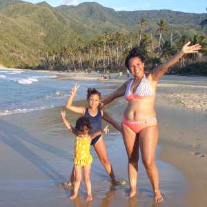 turtle-beach-playa-grande-puerto-colombia-choroni-venezuela